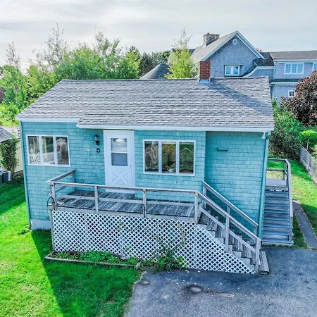 Lobster Cove Cottage